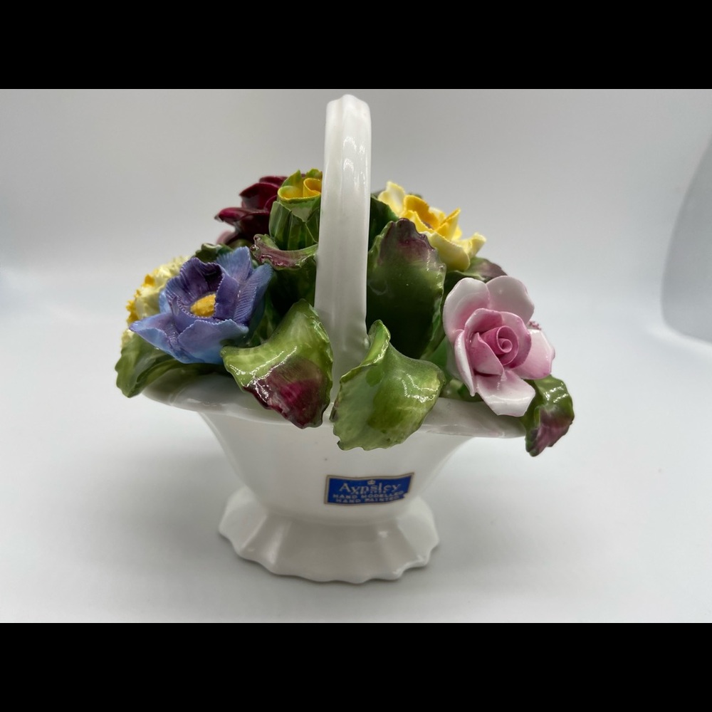 Ainsley Porcelain China Flower Basket crisp